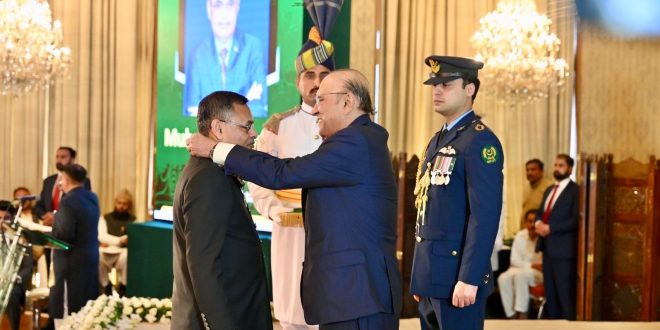 Muhammad Saeed Sheikh Conferred Sitara-e-Khidmat by President Asif Ali Zardari