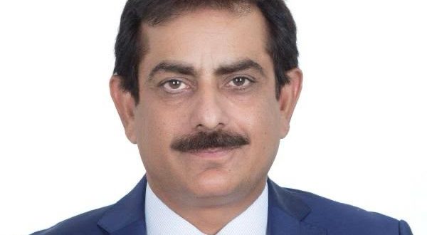 عمران غزنوی, پرائیویٹائزیشن کمیشن میں چیف میڈیا آفیسراور پرنسپل ترجمان تعینات