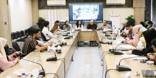 آبادی 24 کروڑ سے تجاوز، ماہرین نے ڈیٹا پر مبنی پالیسی اصلاحات پر زور دے دیا